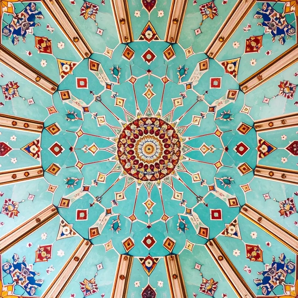 sistine chapel ceiling's central panel with simple geometric